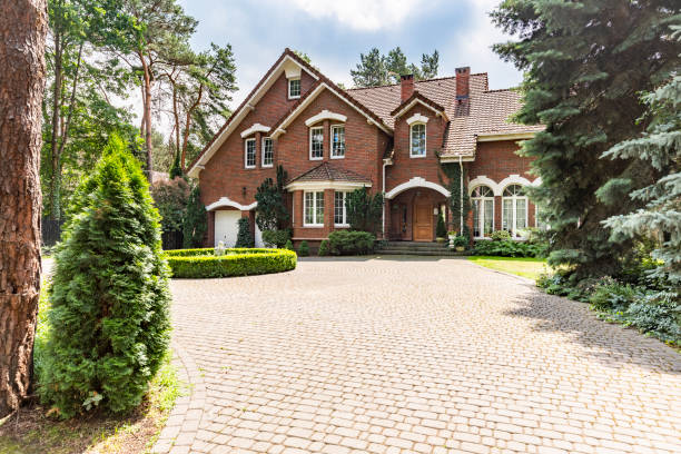 Best Driveway Paving Contractor  in Newmanstown, PA